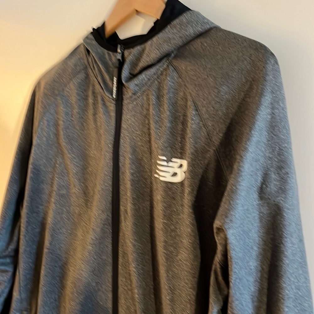 COPY - NWOT New Balance hoodie